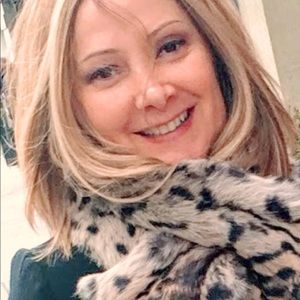 Meet your Posher, Monica